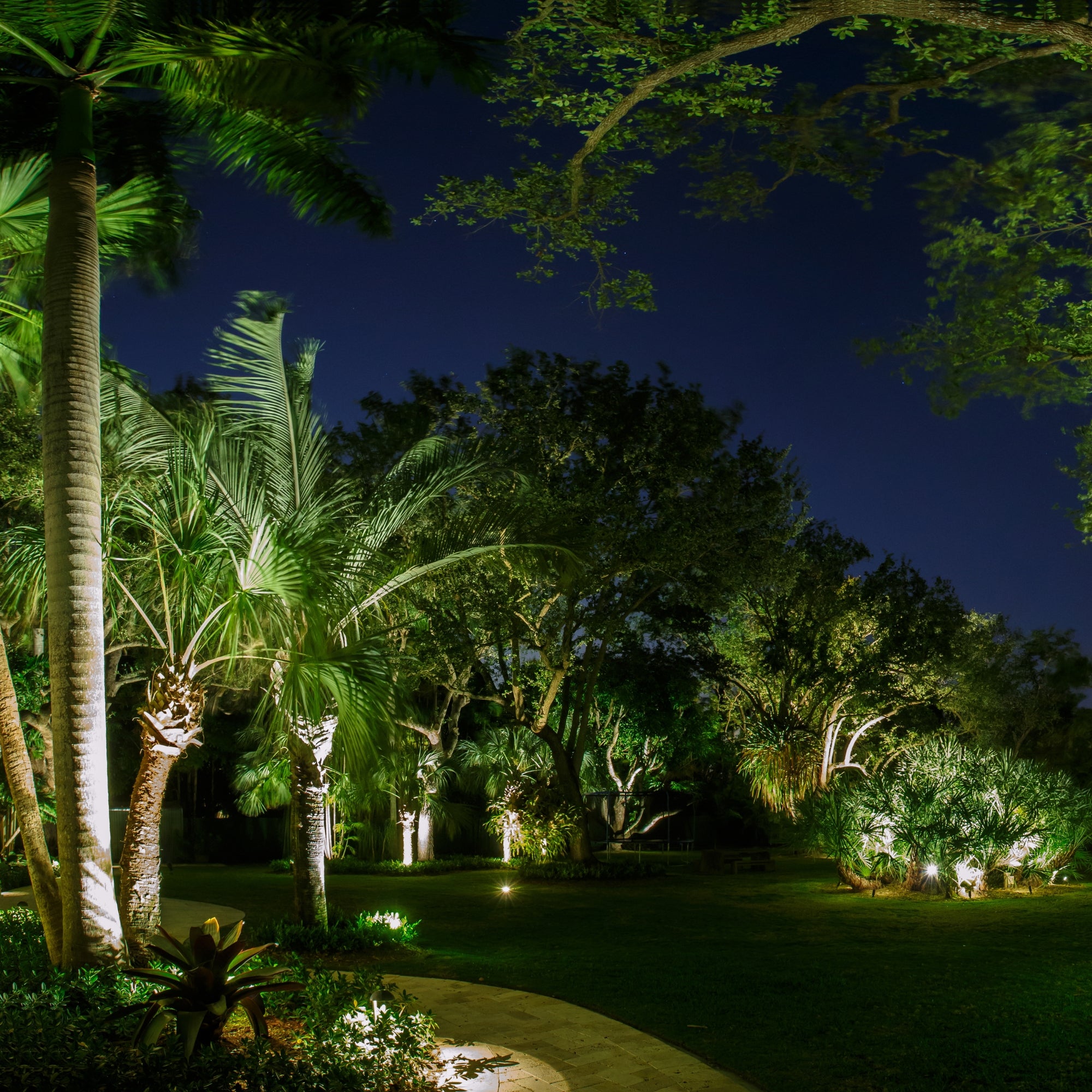 Outdoor Spotlights | Landscape Spotlights - Spot Lighting Outdoors ...